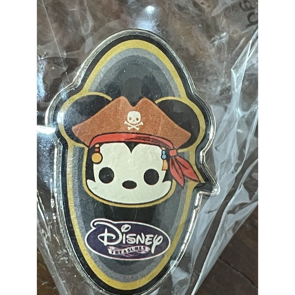 Funko Disney Treasures Pirate Mickey Disney Pin New